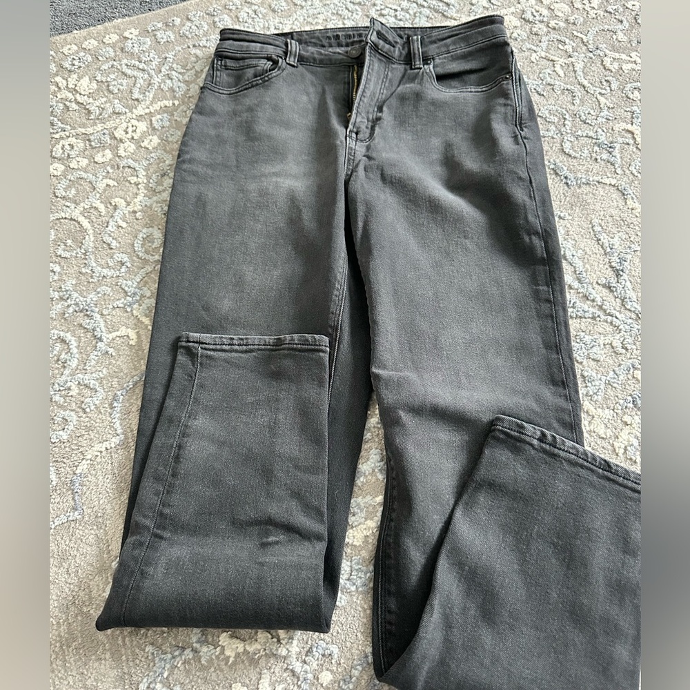American Eagle Mom Jeans